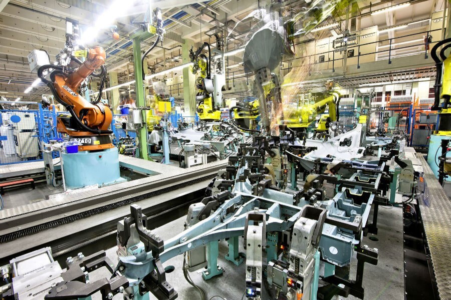 Eurozone industrial growth stalls amid rising tariff concerns