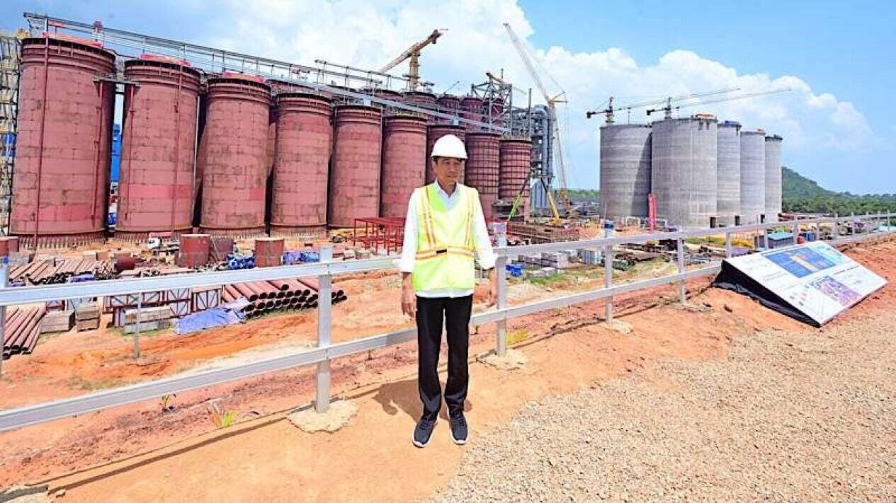 Alumina refinery projects make no headway