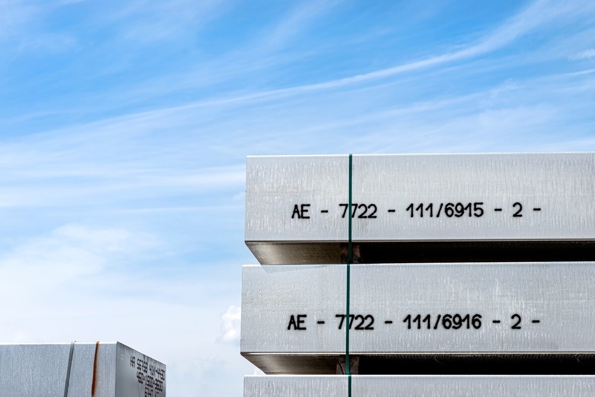 Import losses widen, net imports of primary aluminium plunged Y-o-Y in January-February