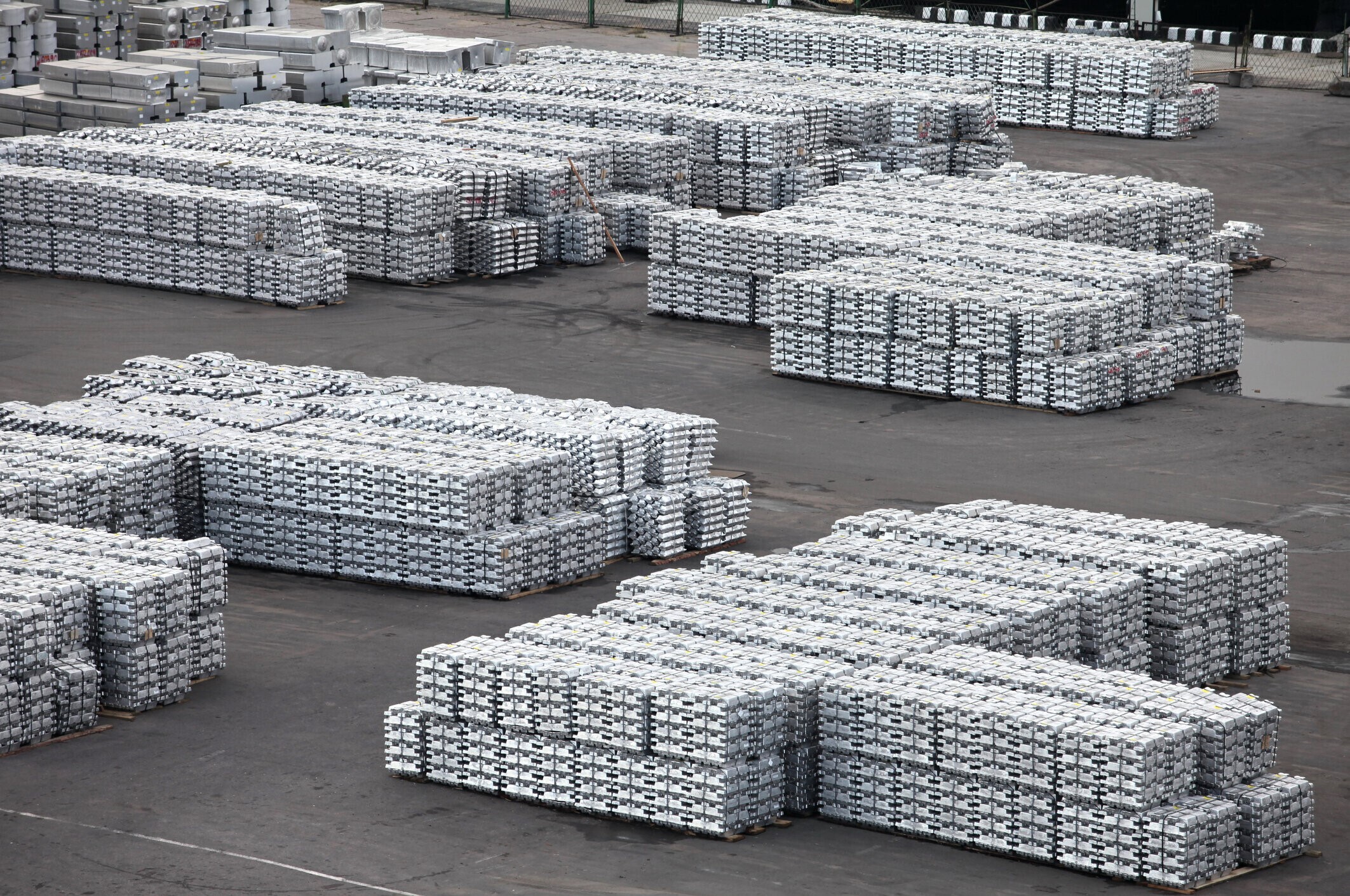 World primary aluminium production sees limited growth in two months, weighed down by February’s drop