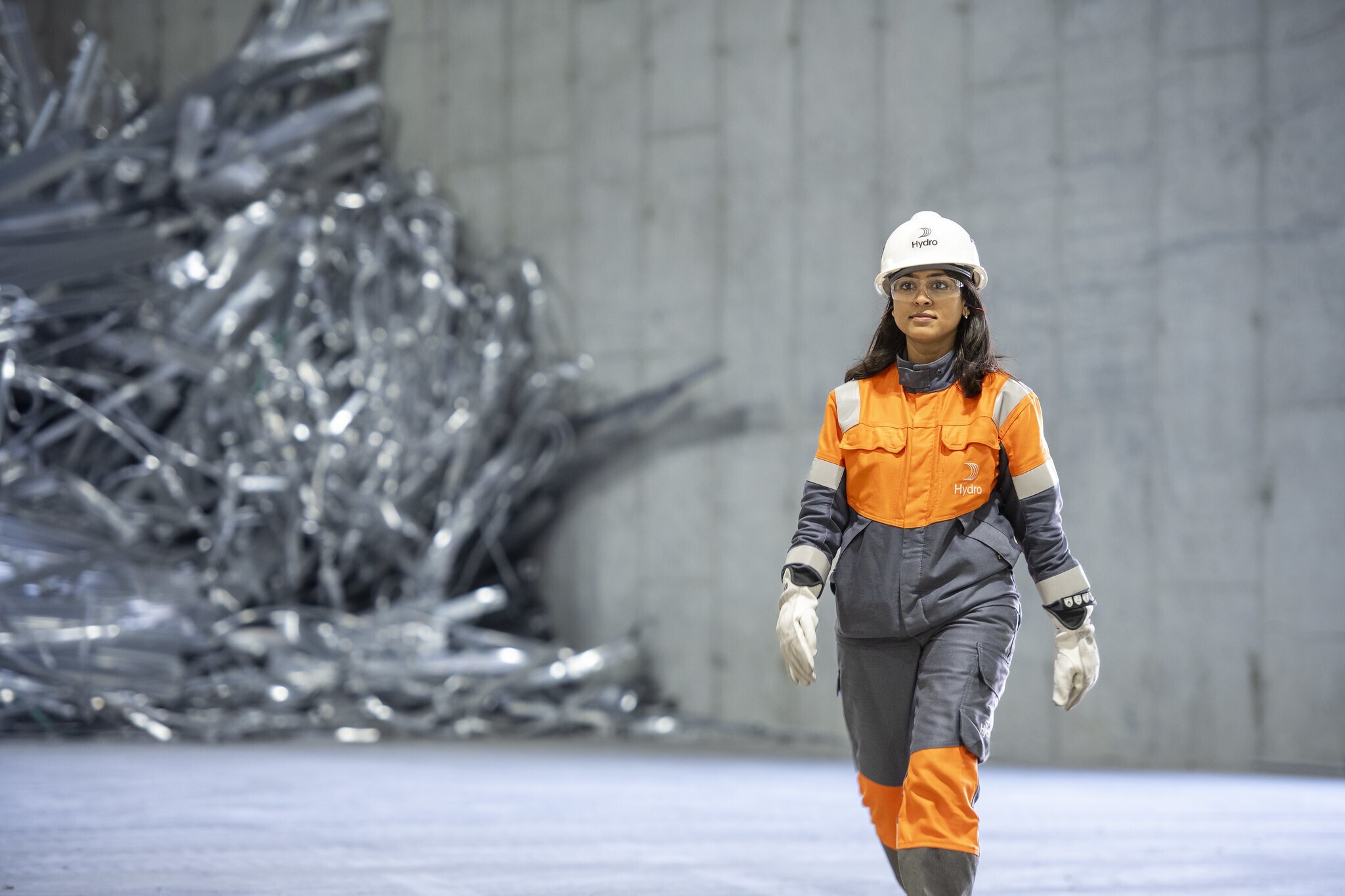Hydro’s hiring freeze, plant closure and curbs only one side of the plan