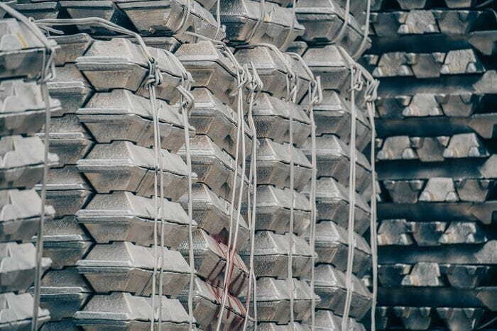 LME aluminium price rallies to a 2-month peak