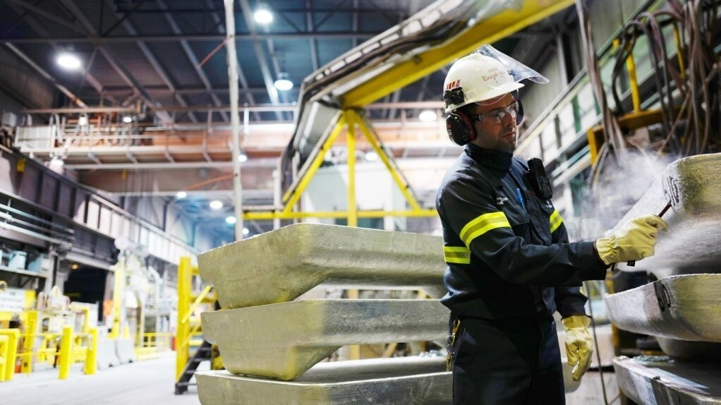 Ottawa reaches Rio Tinto with financial aid offer - support for tariff or billion-dollar investment?