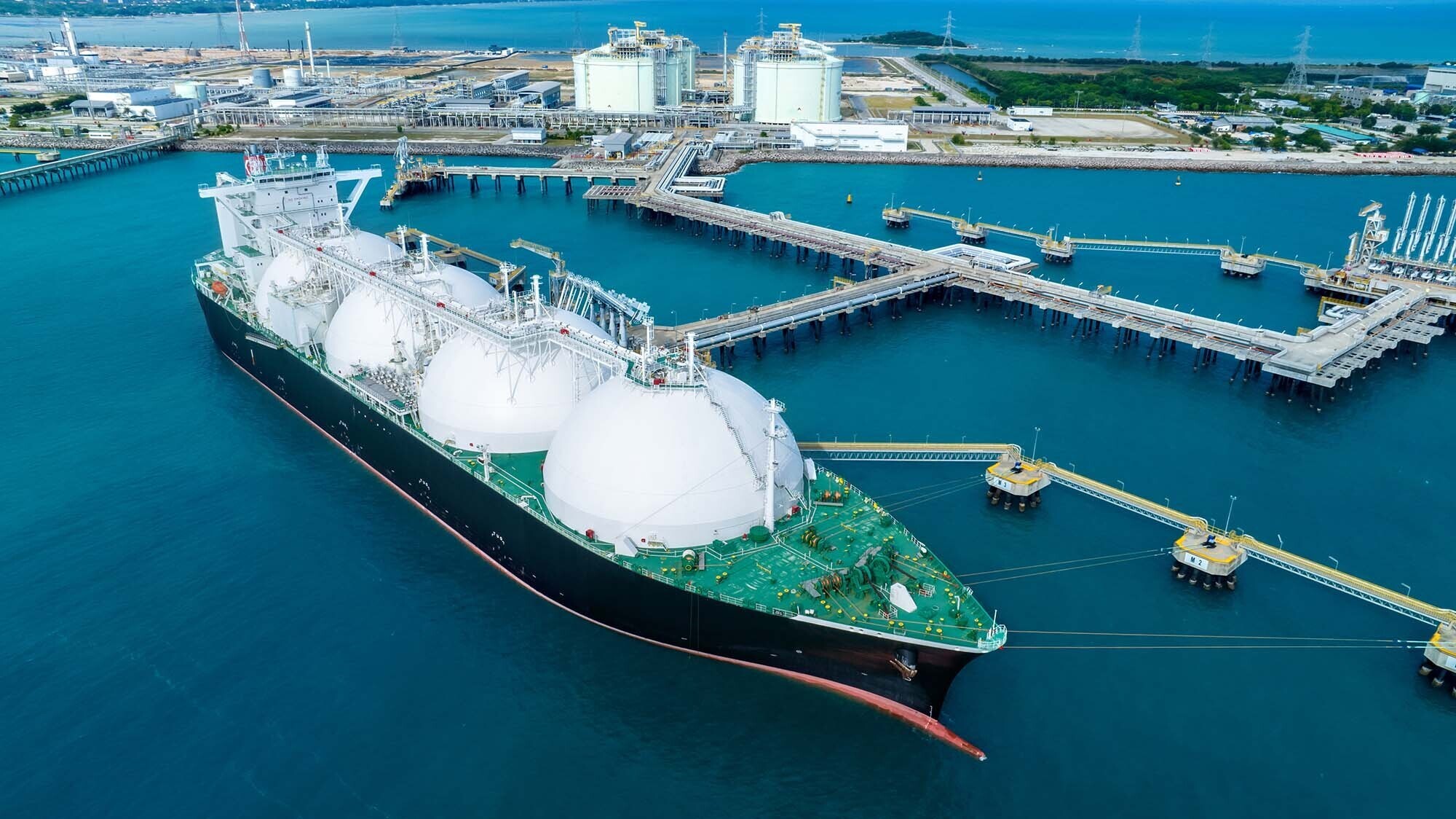 Global LNG exports and imports both up in June