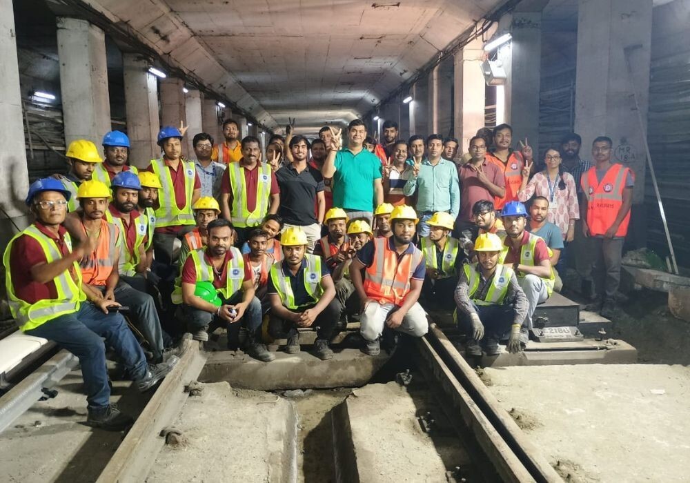 Kolkata Metro joins international standards, replaces 38-years old steel line with aluminium third rail