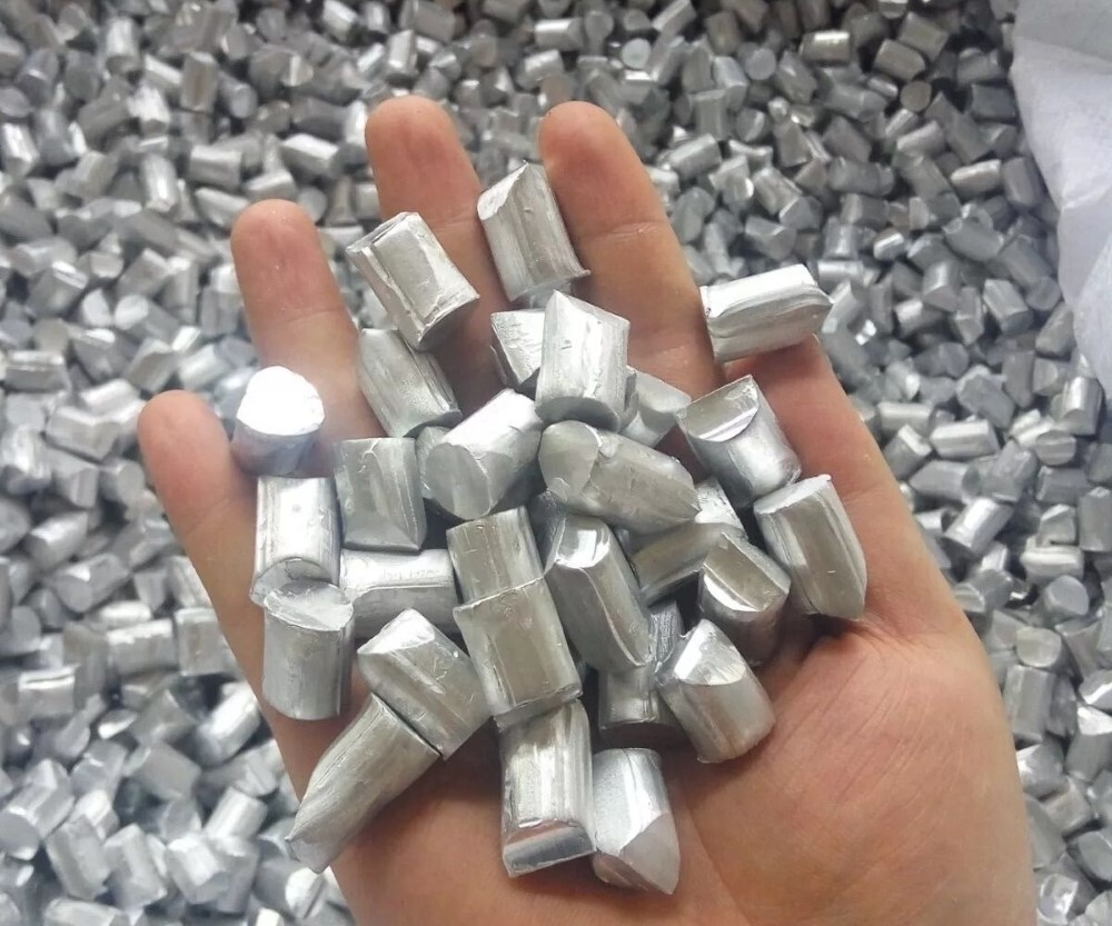Arfin secures 900-tonne aluminium deox order, boosting its steel sector footprint