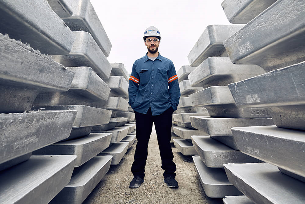 Century Aluminum shares surge to a 52-week high of USD 28.44