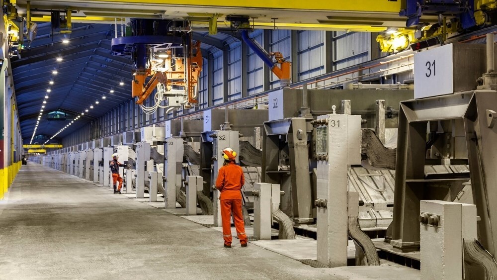 Electrical glitch forces Century Aluminum subsidiary to halt Iceland potline