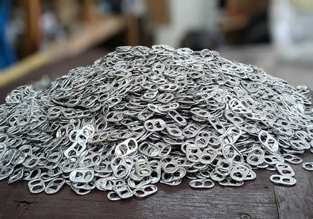 Image of aluminium tabs