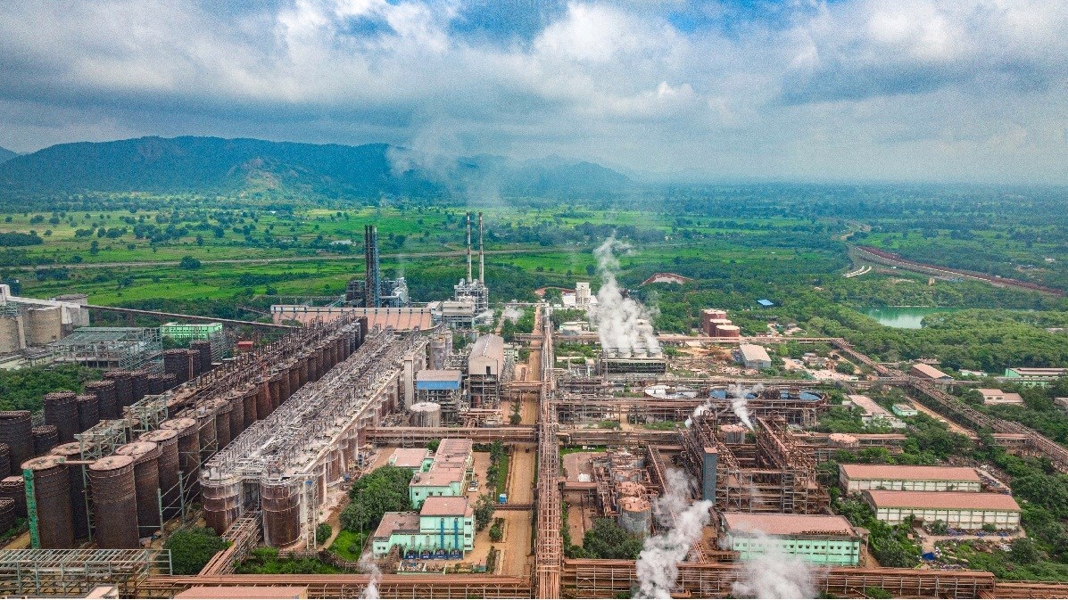 Vedanta Lanjigarh raggiunge 5 MTPA: l'India si avvicina a 13 MTPA di capacità di alumina