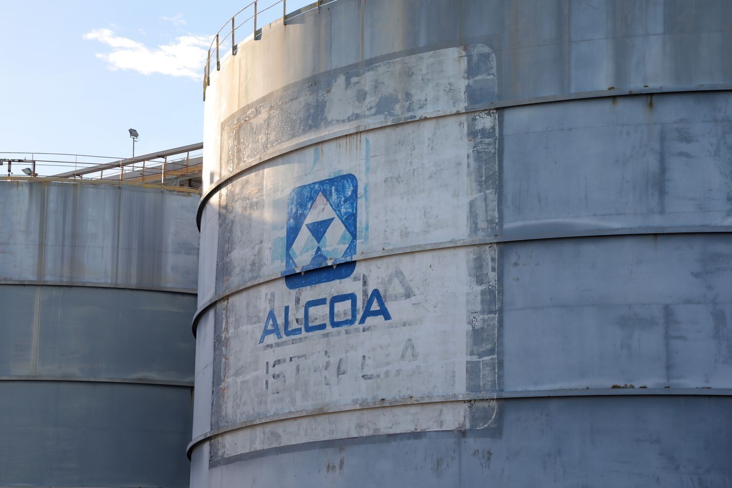 Alcoa's share price surges 41.5% YTD on rising aluminium prices and positive market growth