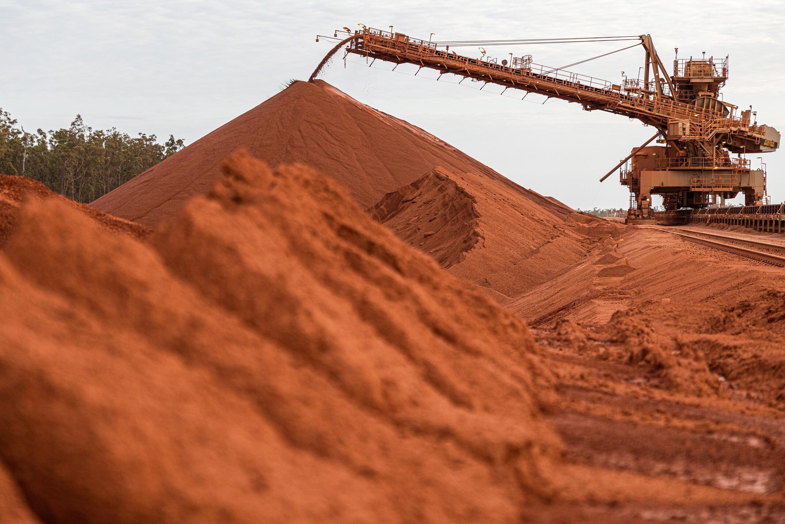 Rio Tinto’s 2025 scorecard: Record bauxite production despite uneven quarters reflects strong operational discipline