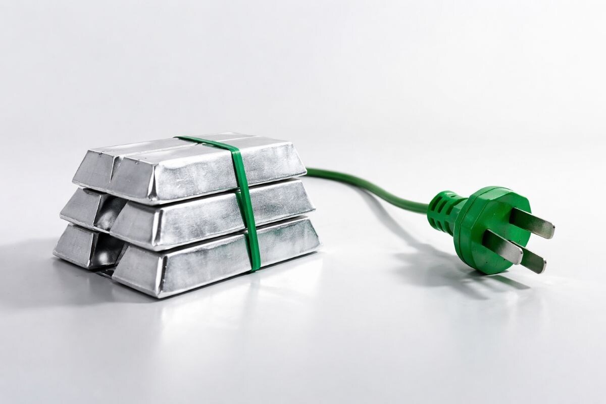 Aluminium and Electricity