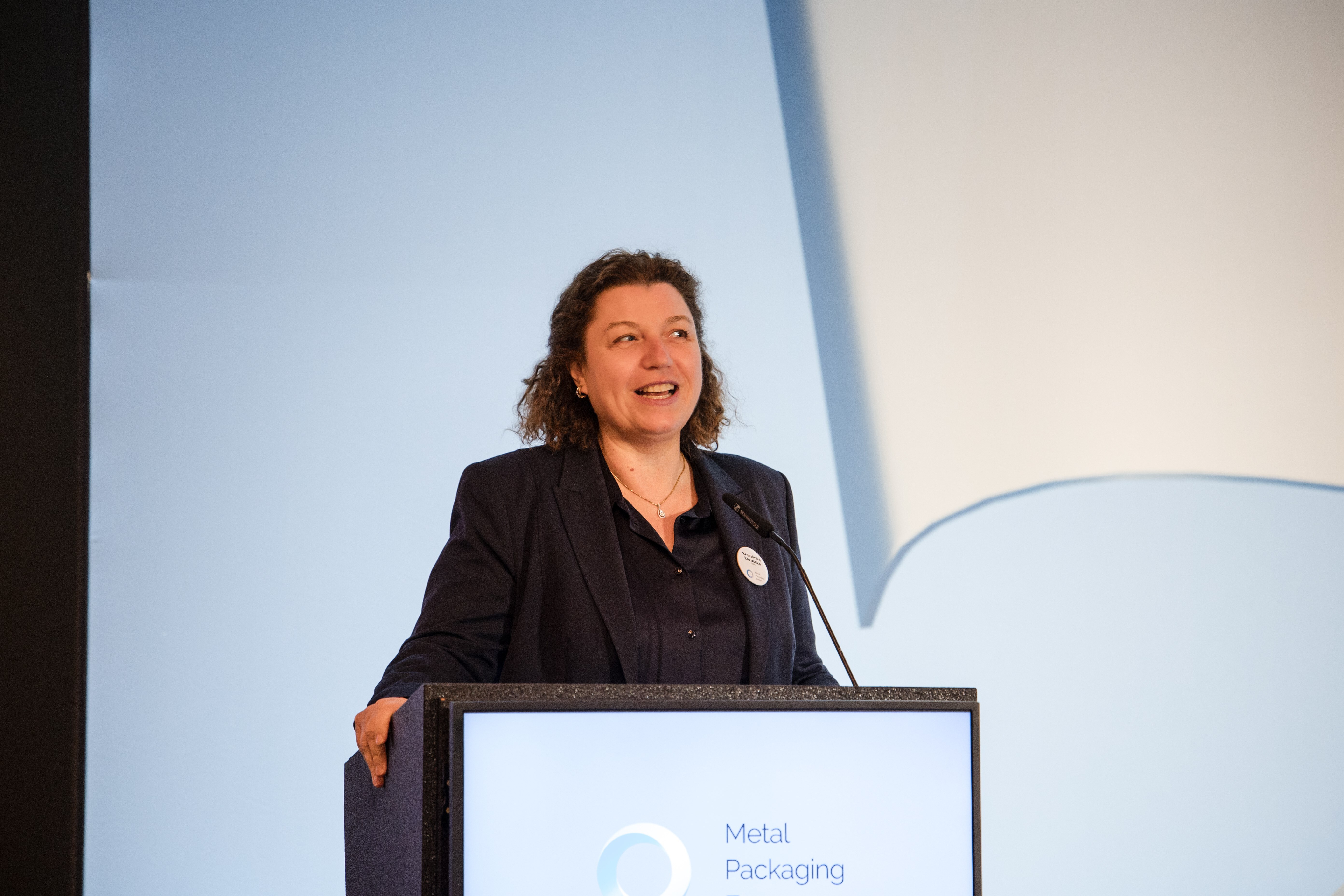 MPE CEO Krassimira Kazashka closes the conference with a call to unite