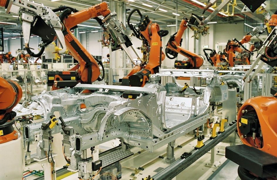 BMW implements new system at Dingolfing press shop for recycling aluminium sheet waste