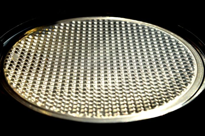 Aluminium beverage can lid
